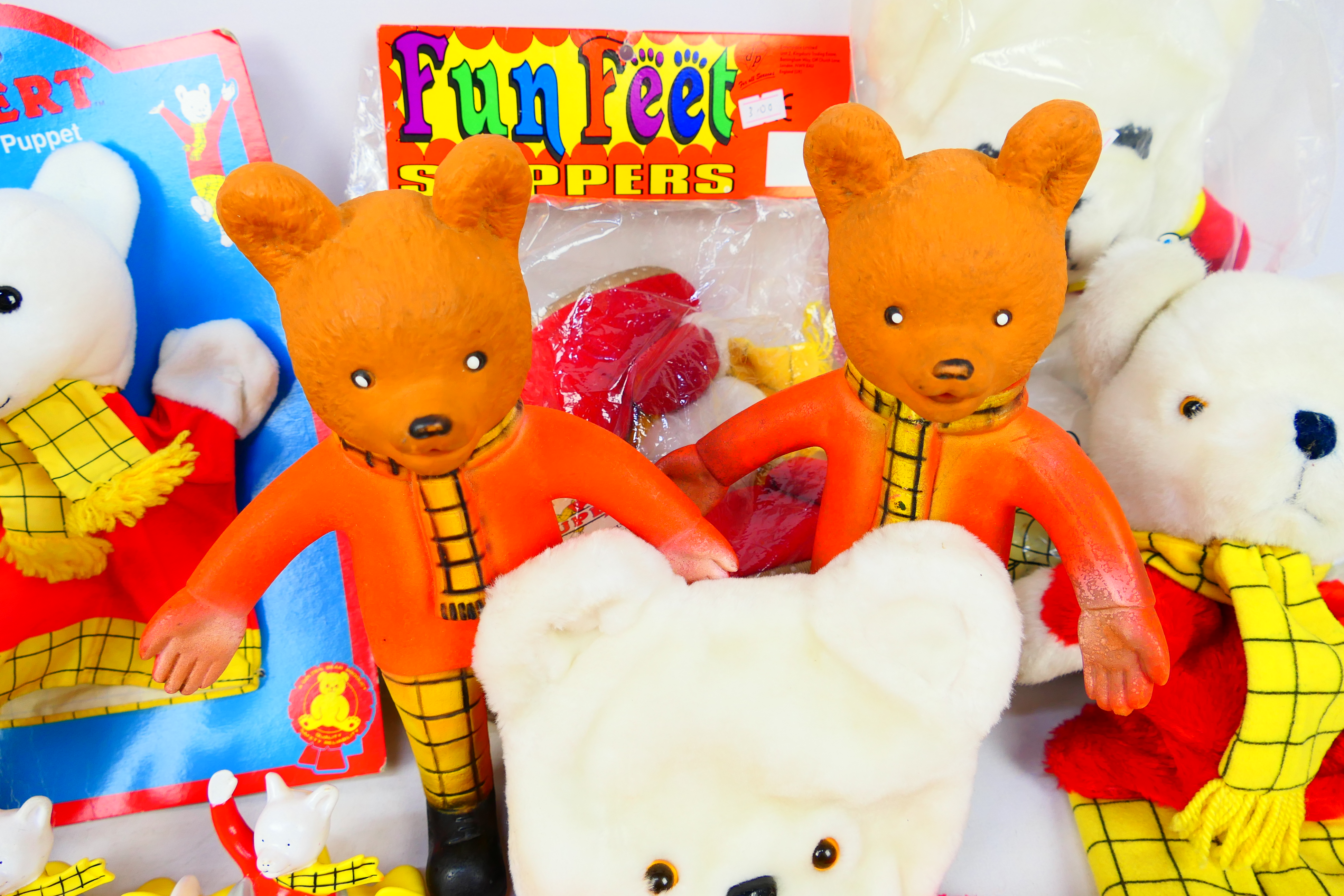 Golden Bear - Boots - Others - A group of Rupert the Bear themed toys, and novelty items, - Image 6 of 8