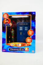 Character Options - Doctor Who - The Fourth Doctor and Electronic TARDIS (#03538).