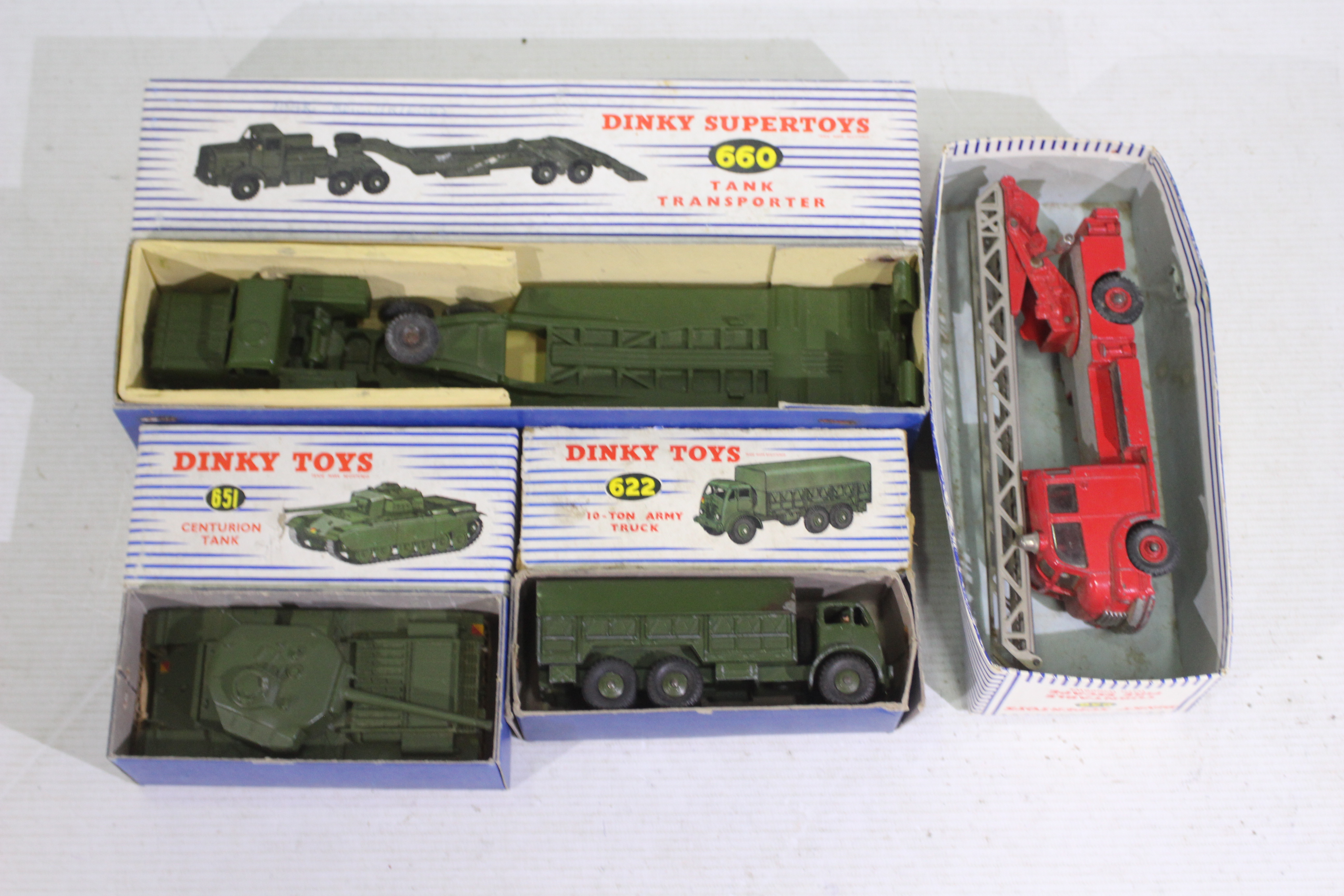 Dinky - 4 x boxed vehicles, Mighty Antar Tank Transporter # 660, Centurion Tank # 651, - Image 15 of 15