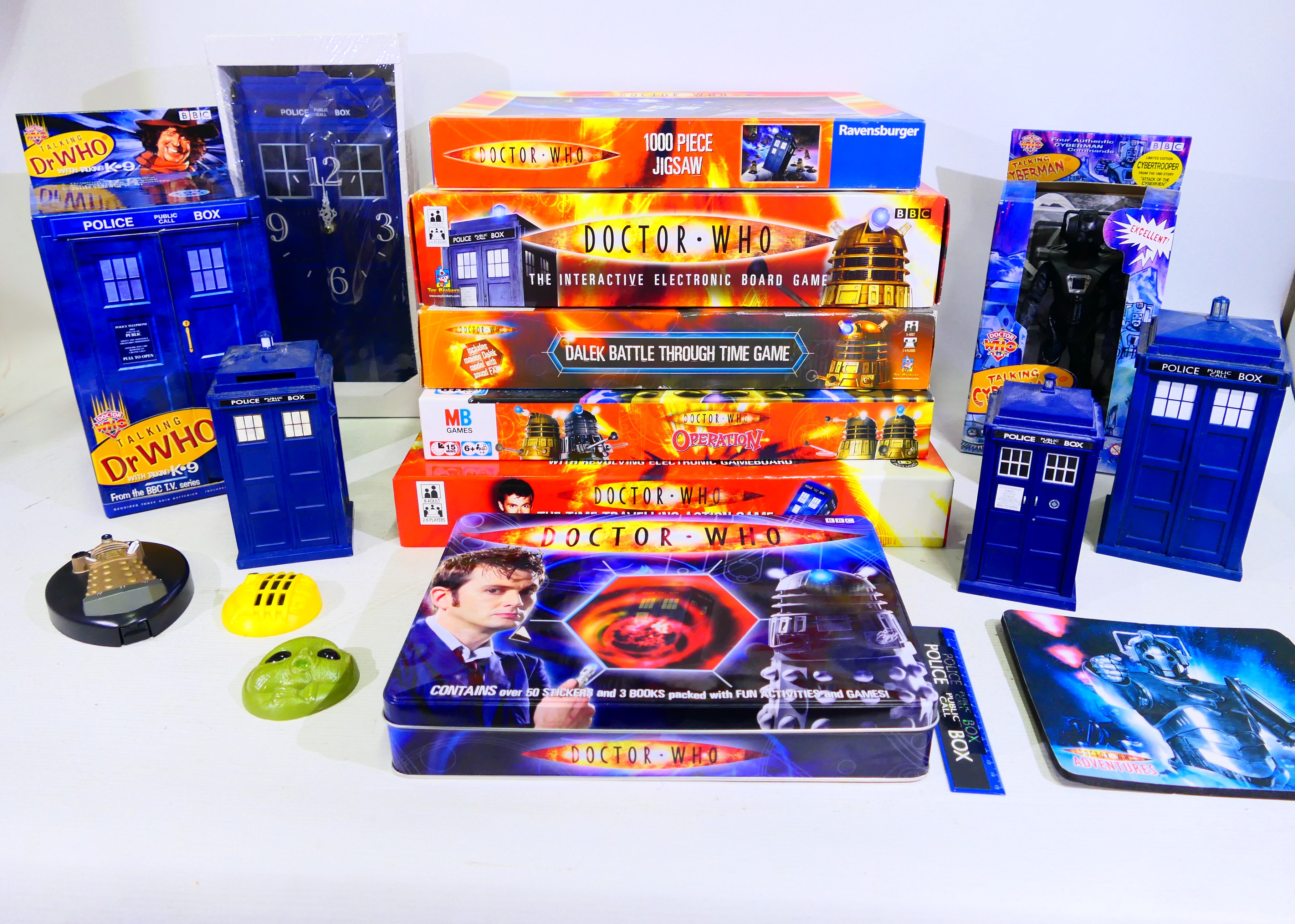 Product Enterprise - Toy Brokers - MB Games - Doctor Who - Talking Dr Who with Talking K-9.