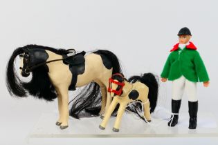 Julip - A group of unboxed Julip models, a horse named Joker with tack,