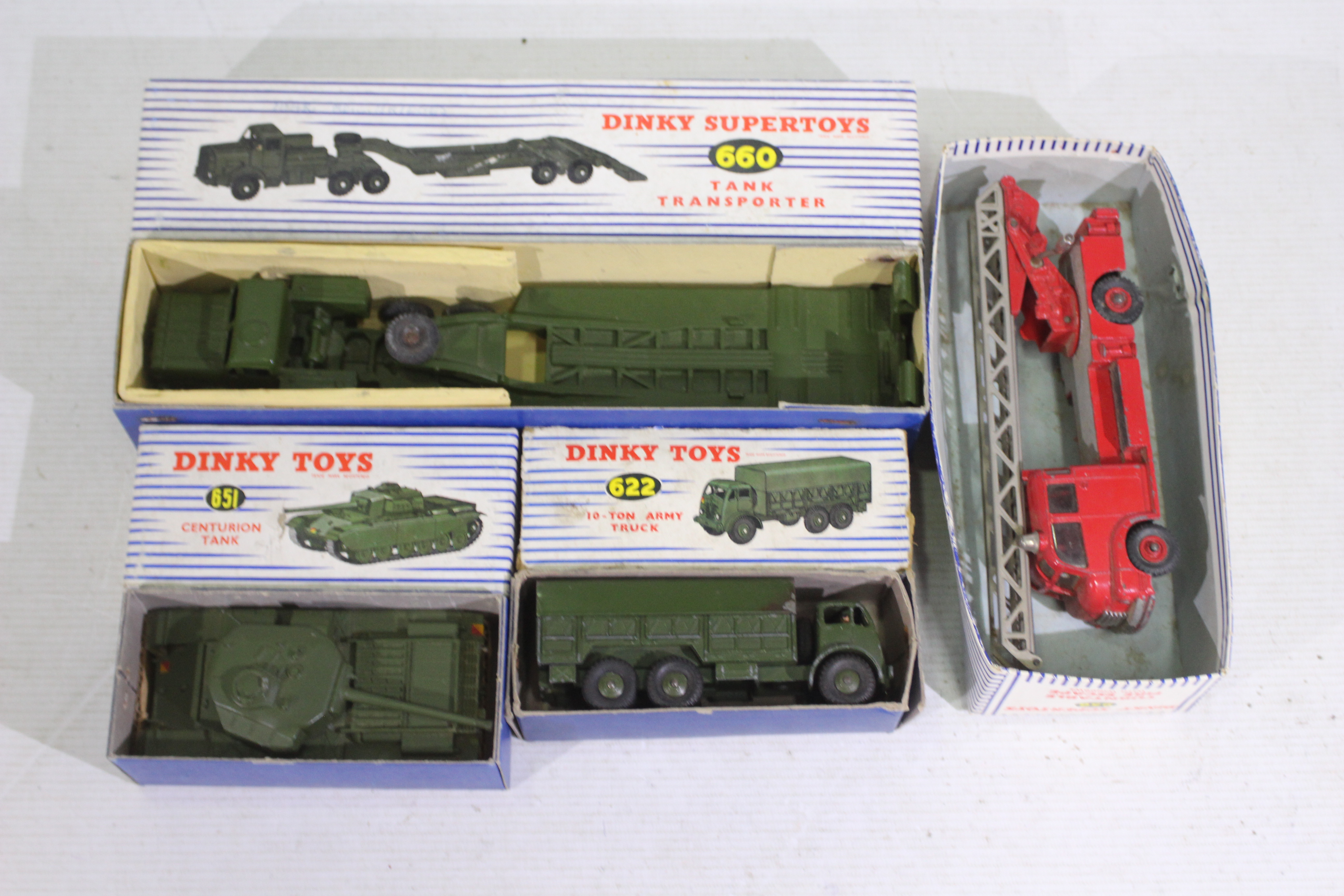 Dinky - 4 x boxed vehicles, Mighty Antar Tank Transporter # 660, Centurion Tank # 651, - Image 14 of 15