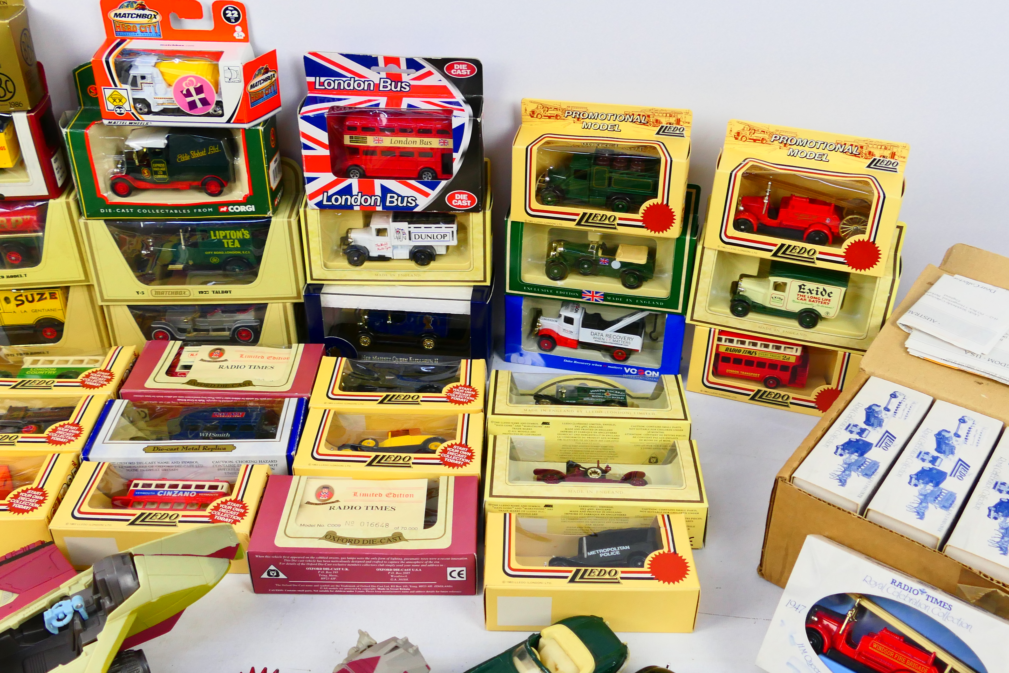 Matchbox - Lledo - A collection of vehicles including Talbot van in Lipton's Tea livery # Y-5, - Image 5 of 5