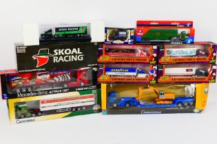 Cararama - New Ray - Road Champs - Other - A collection of diecast and plastic model trucks in