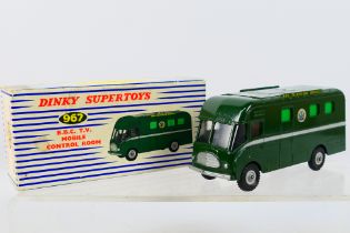 Dinky Supertoys - Diecast - A Dinky Supertoys 967 B.B.C T.V Mobile Control Room.