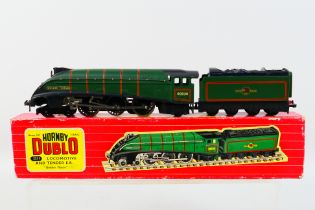 Hornby Dublo - Model Railways - A OO/HO 2211 Dublo Class A4 4-6-2 'Golden Fleece' 60030 in BR Green