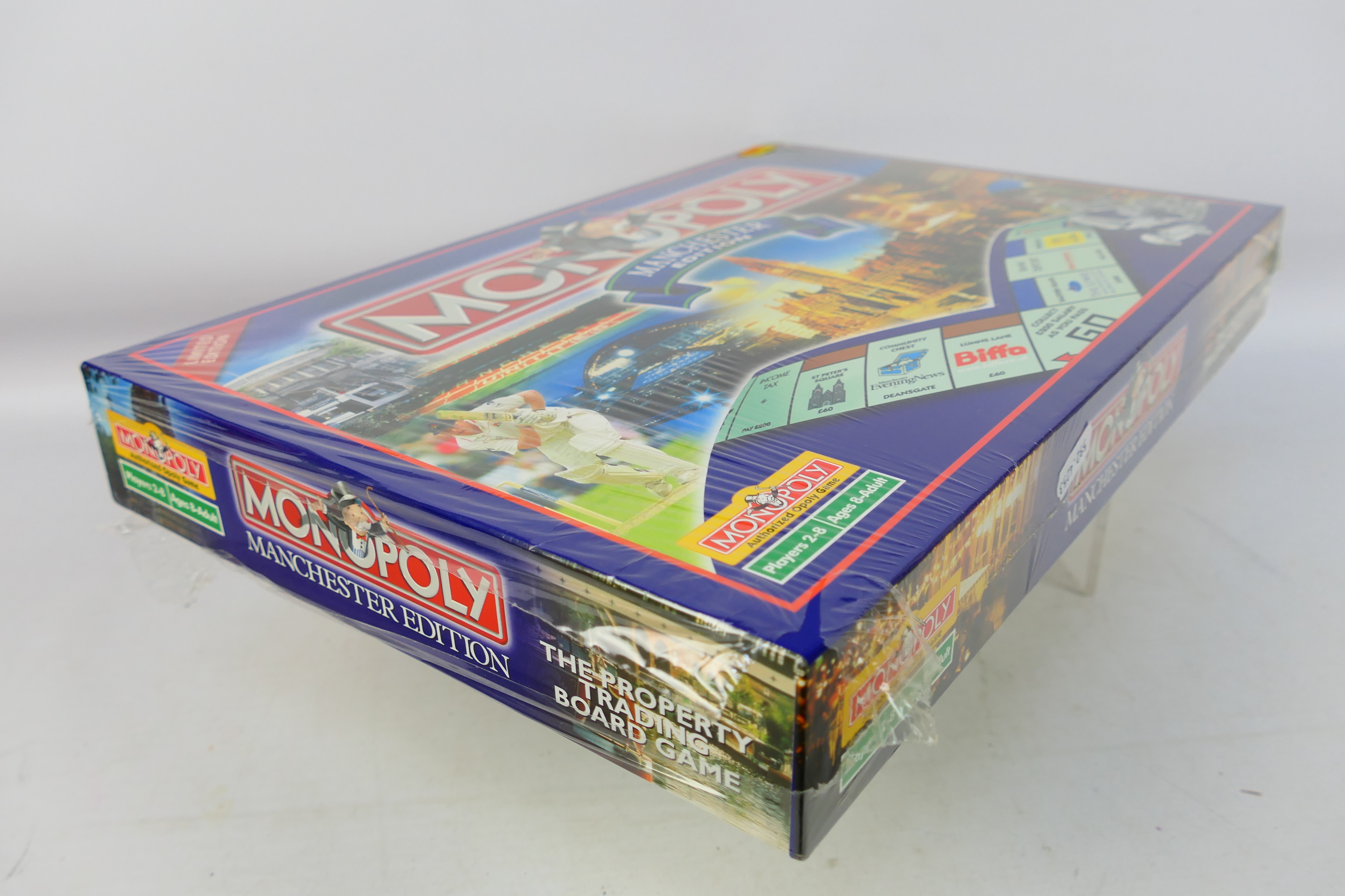 Hasbro - Monopoly - An unopened Manchest - Image 4 of 4