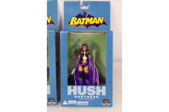 DC Direct - 2 x 2004 dated DC Direct Batman Hush series figures, Huntress and Harley Quinn. - Image 3 of 6