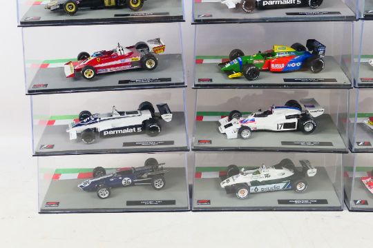 14 off 1:43 scale diecast model F1 racing cars, all different, - Image 4 of 5