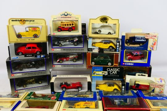 Corgi - Welly - Days Gone - A group of boxed vehicles including Mini Cooper # 04410, - Image 2 of 3