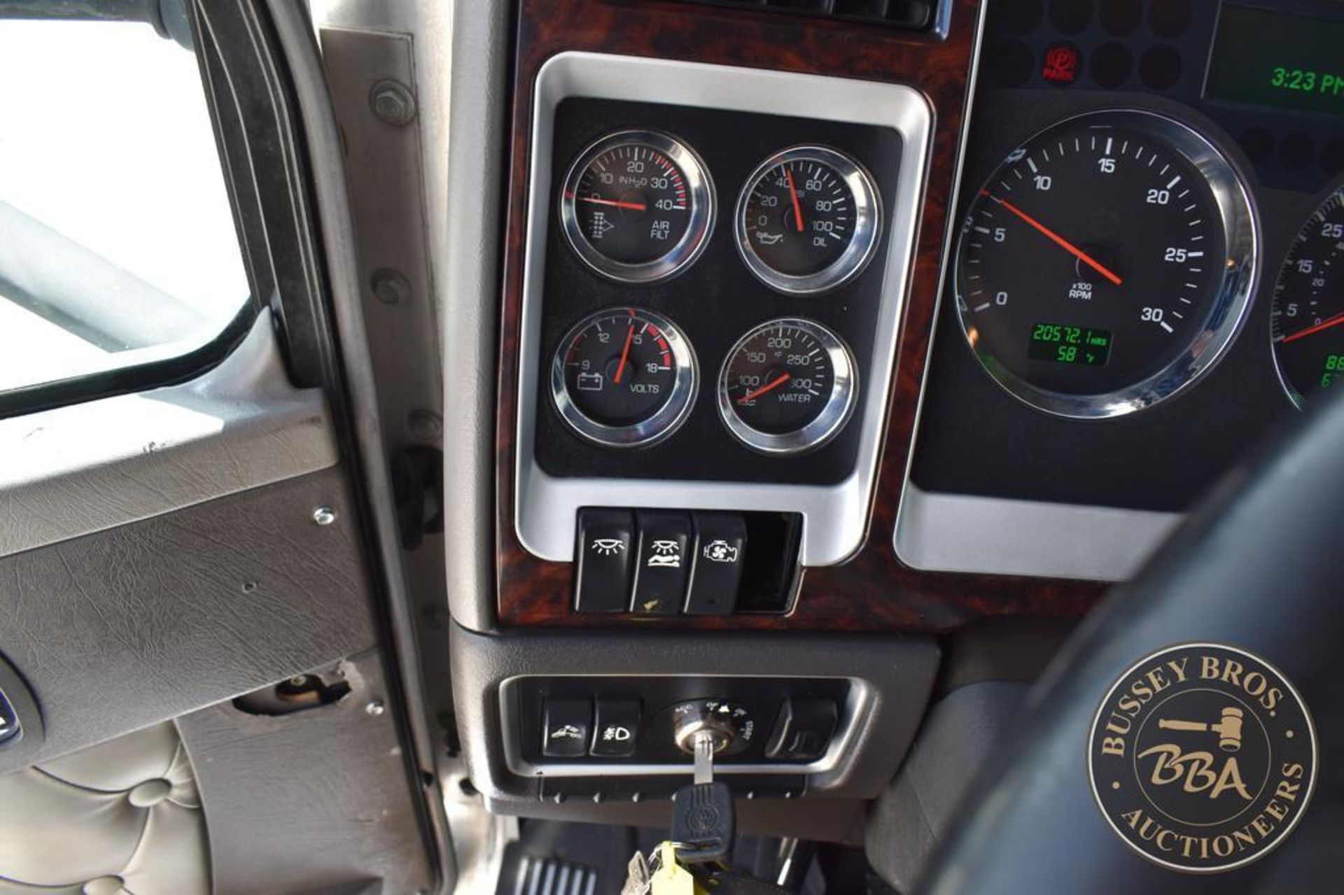 2015 KENWORTH T660 26141 - Image 46 of 80