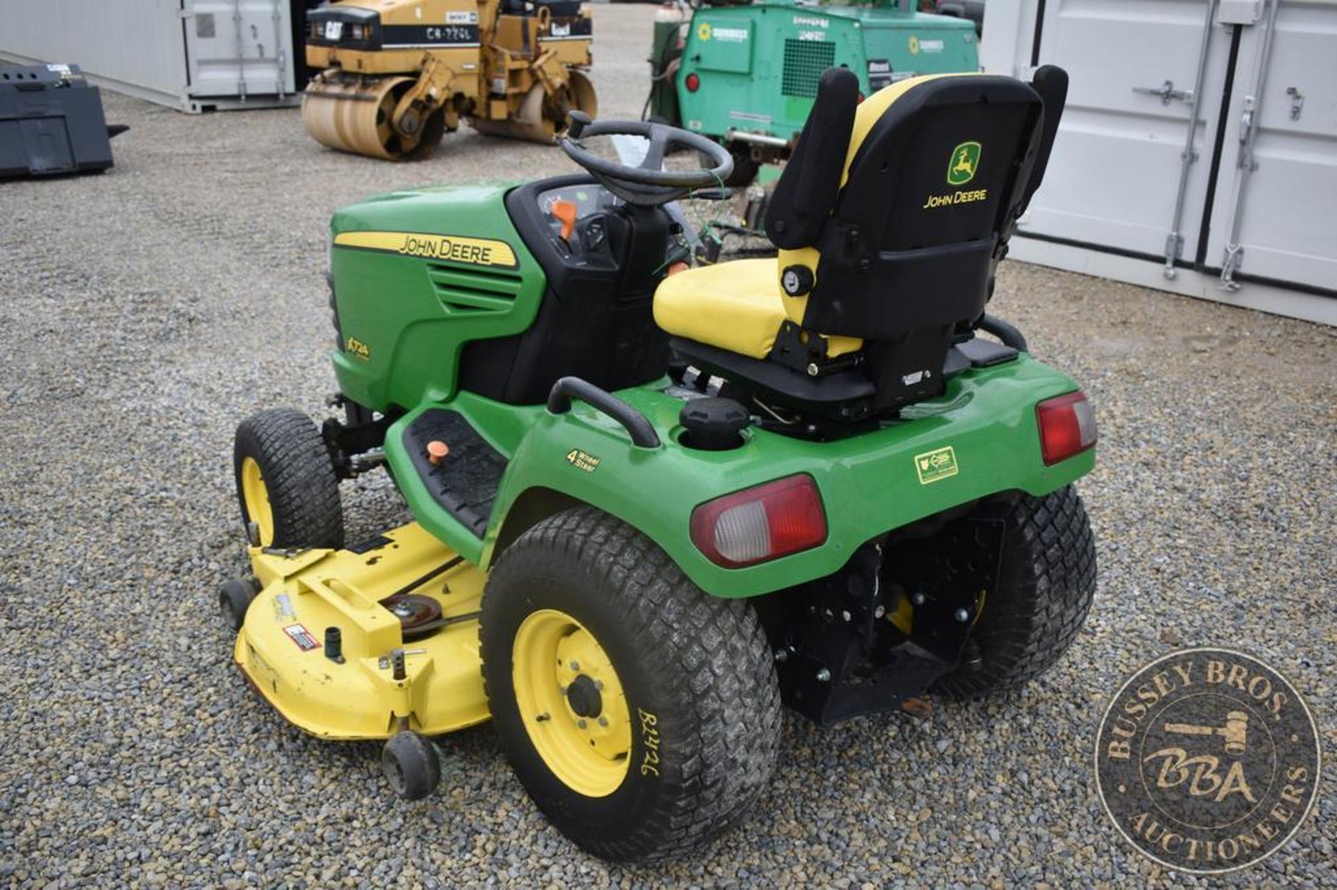 JOHN DEERE X724 26068 - Image 14 of 15