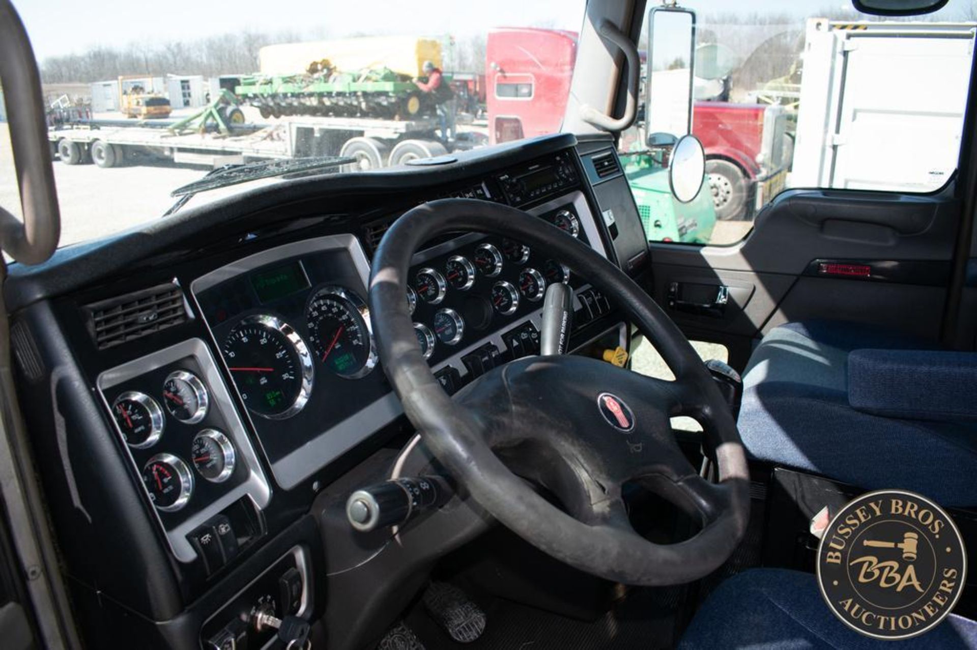 2012 KENWORTH T800 25889 - Image 41 of 54