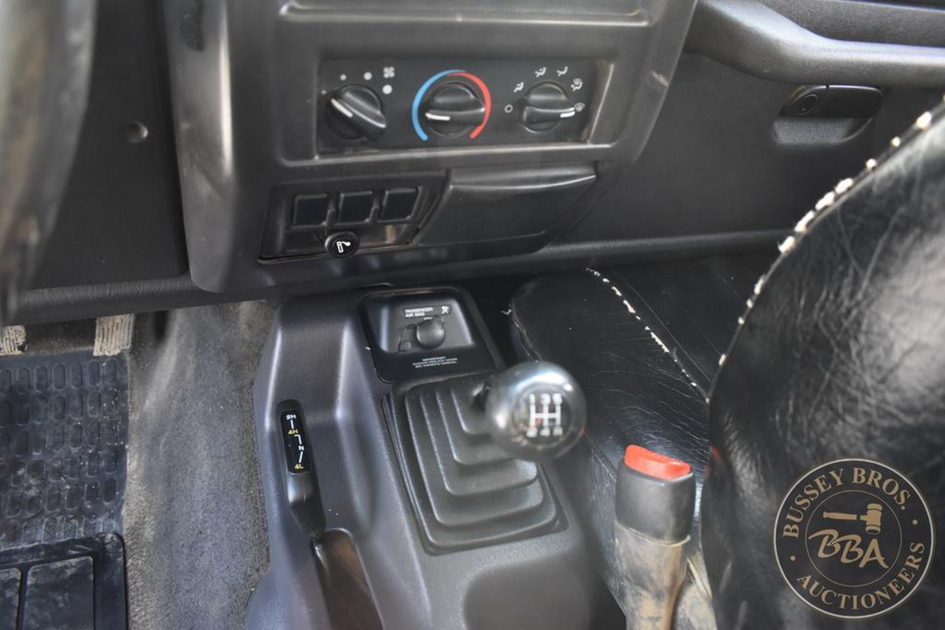 2001 JEEP WRANGLER SPORT 26026 - Image 34 of 49