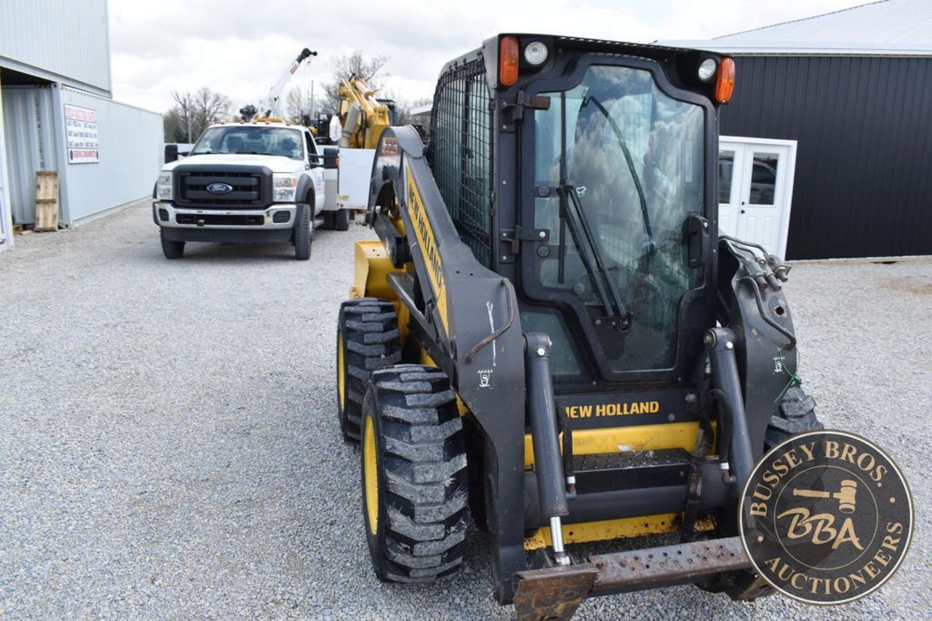 2014 NEW HOLLAND L225 26242 - Image 37 of 57