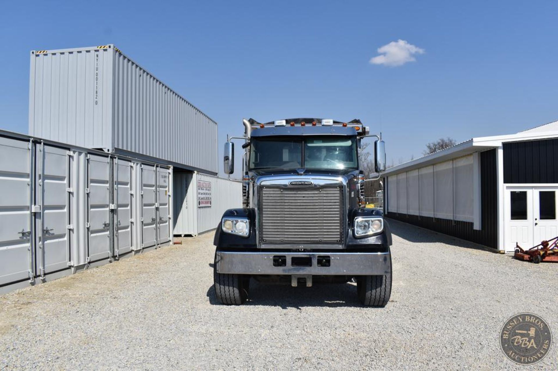 2020 FREIGHTLINER CORONADO 122 SD 26100 - Image 17 of 90