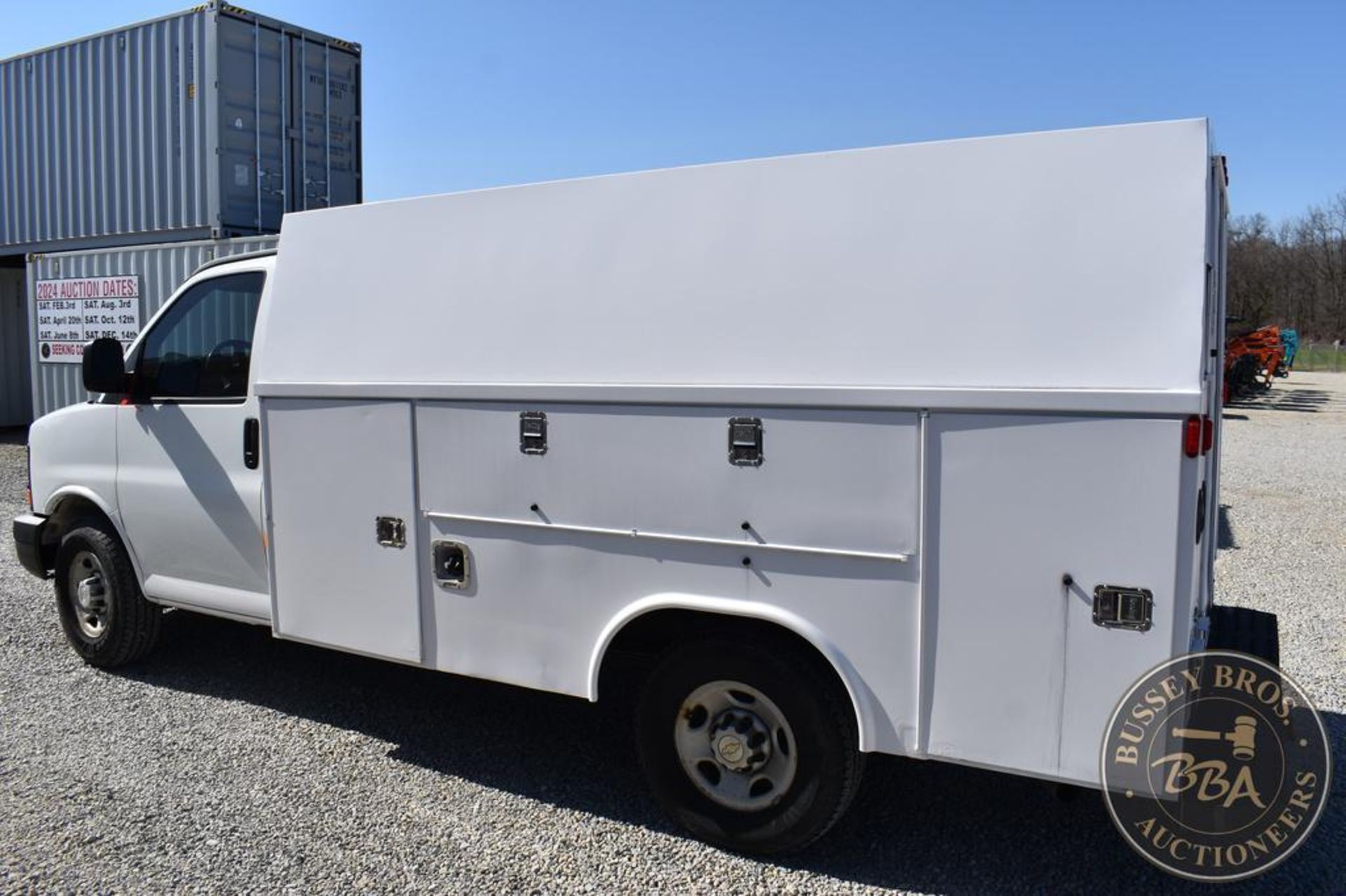 2006 CHEVROLET EXPRESS 3500 25952 - Image 23 of 57