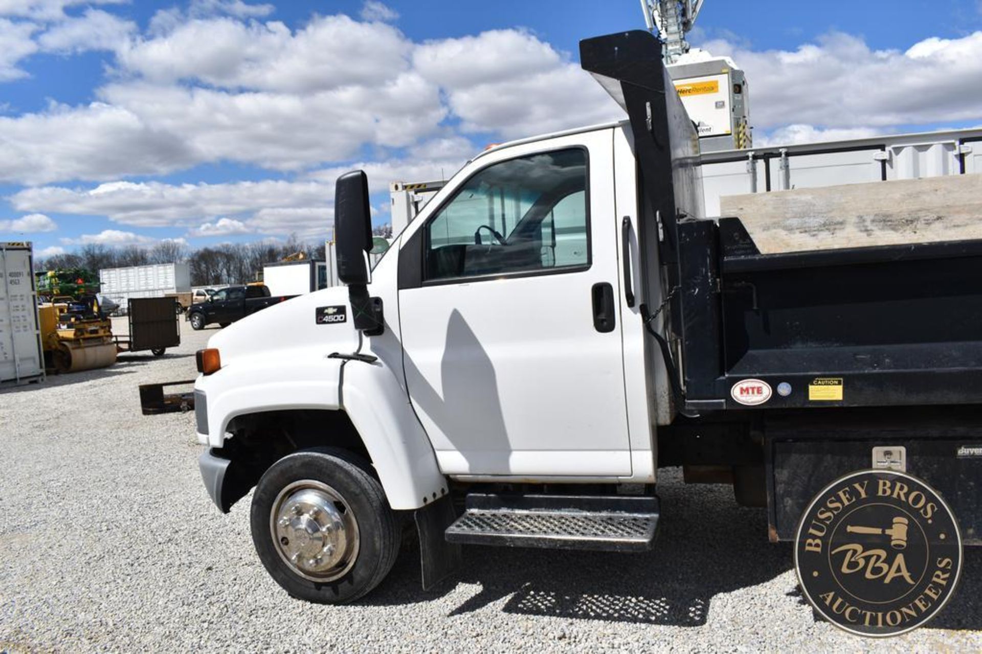 2003 CHEVROLET KODIAK C4500 26122 - Image 20 of 44