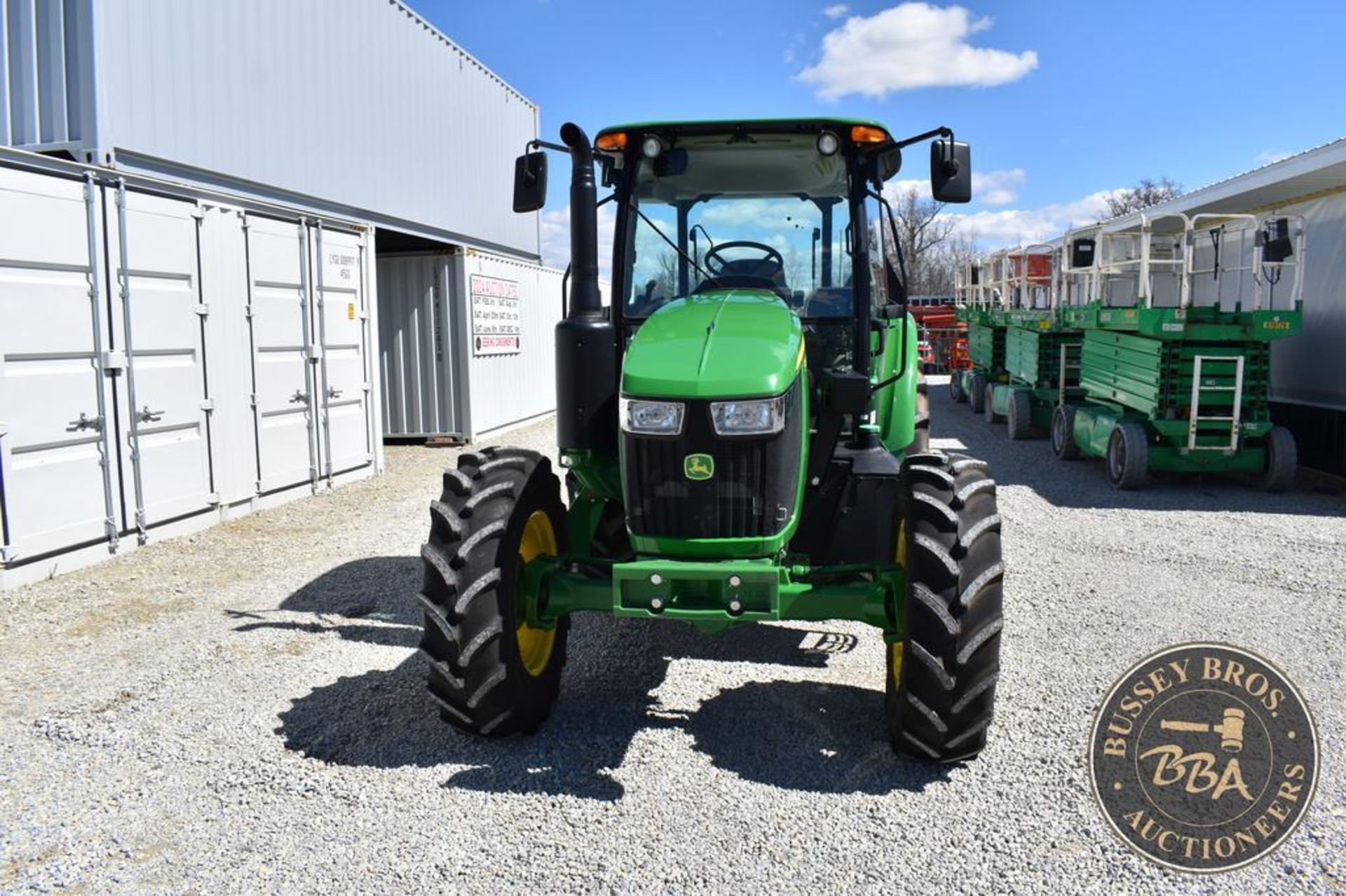 2019 JOHN DEERE 5090M 26121 - Image 9 of 59