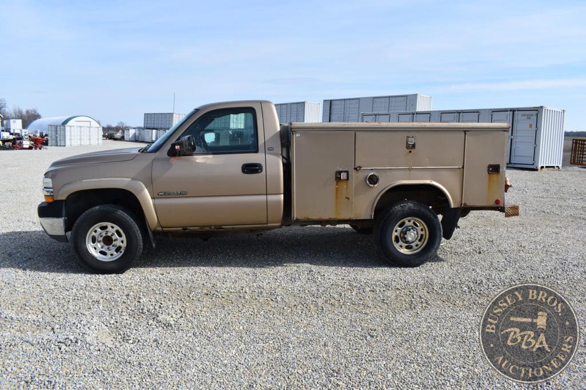 2001 CHEVROLET 2500HD 25998 - Image 2 of 38