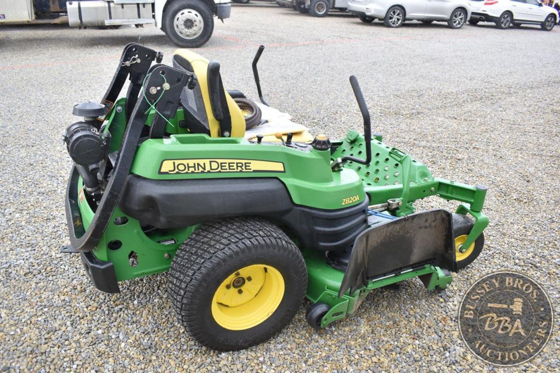 JOHN DEERE Z820A 26104 - Image 19 of 27