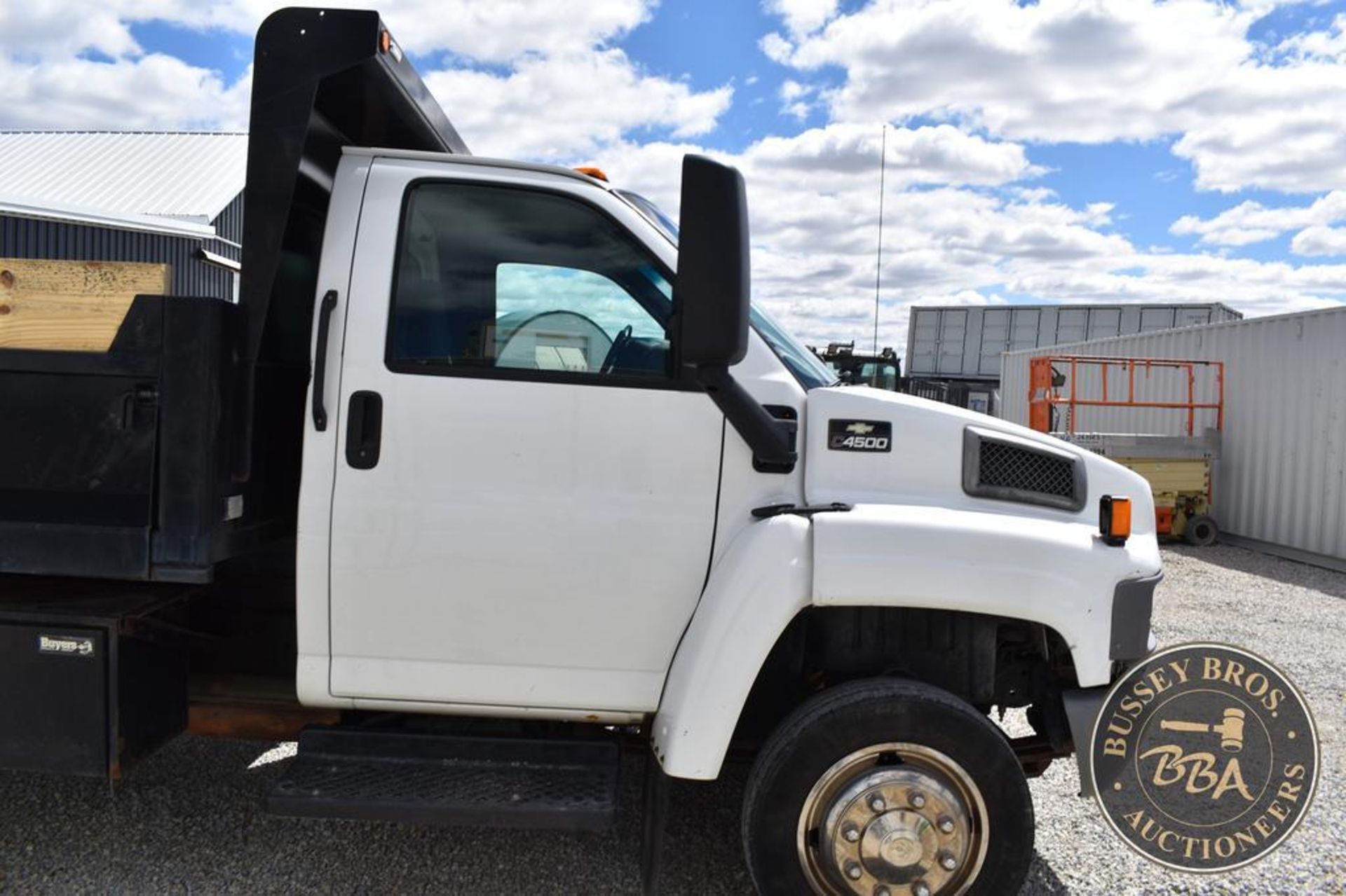 2003 CHEVROLET KODIAK C4500 26122 - Image 10 of 44