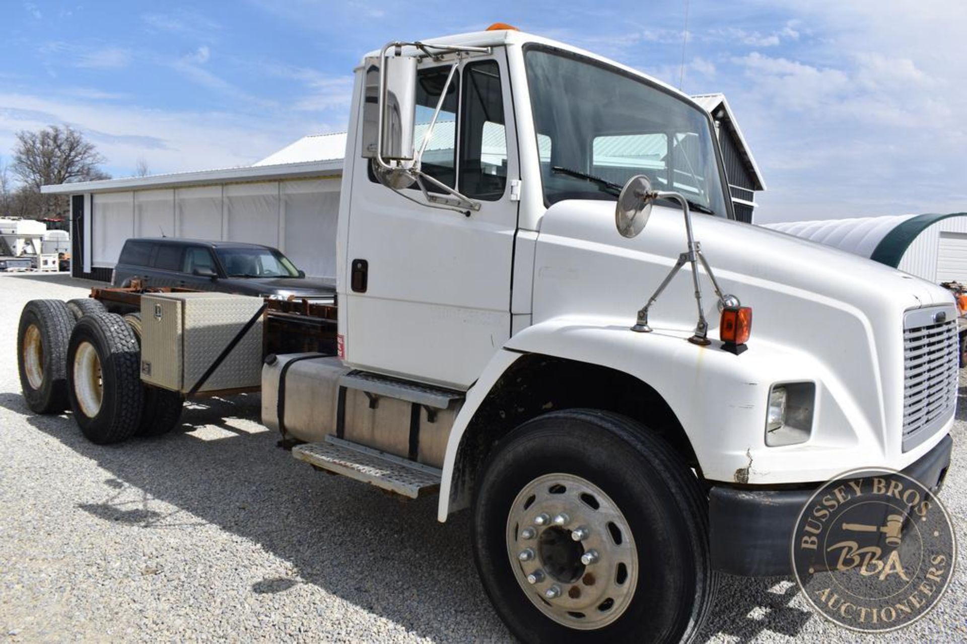 2003 FREIGHTLINER FL80 26011 - Image 17 of 65