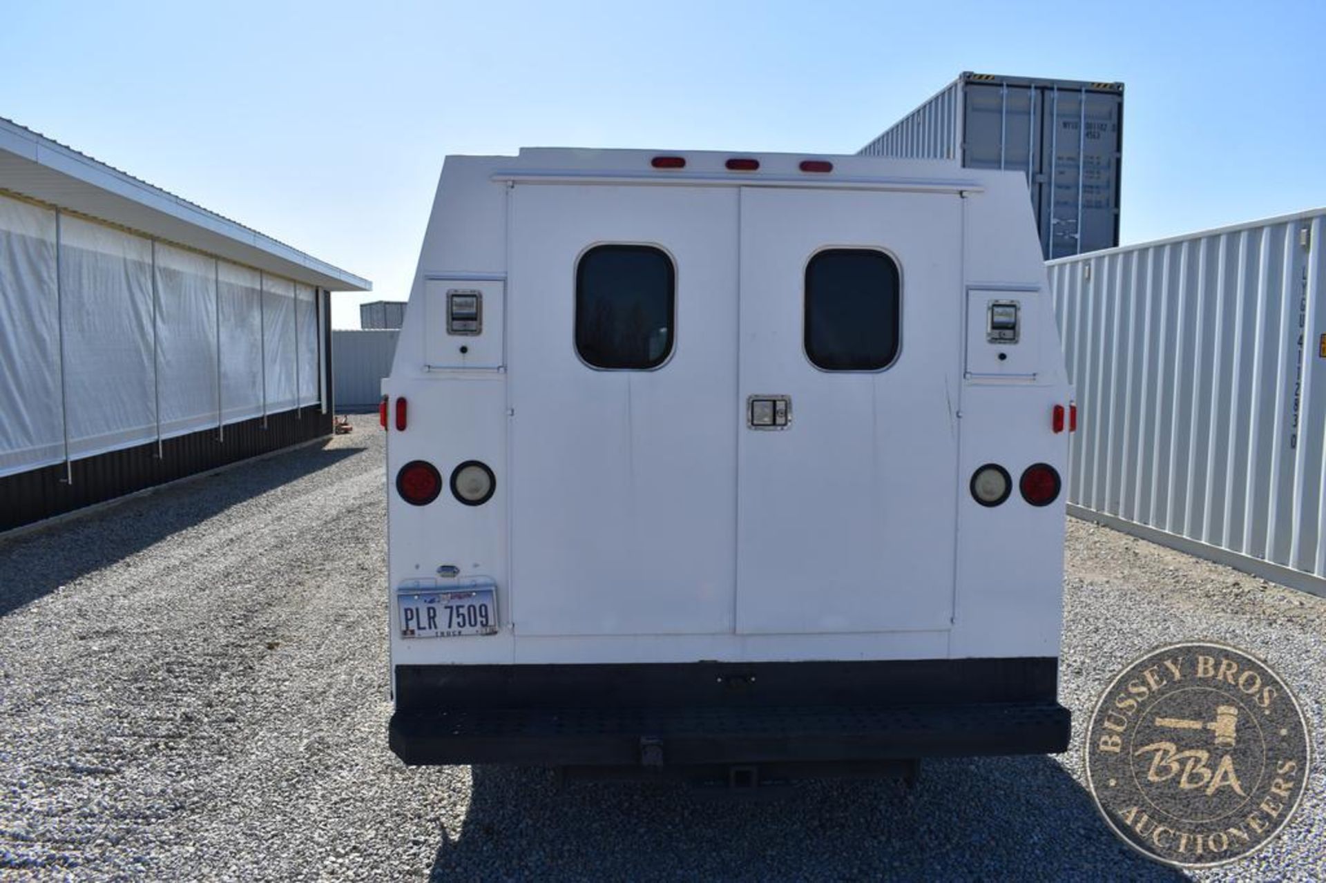 2006 CHEVROLET EXPRESS 3500 25952 - Image 17 of 57