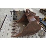 Bucket, Trenching WERK BRAU 36 INCH EXCAVATOR BUCKET 26098