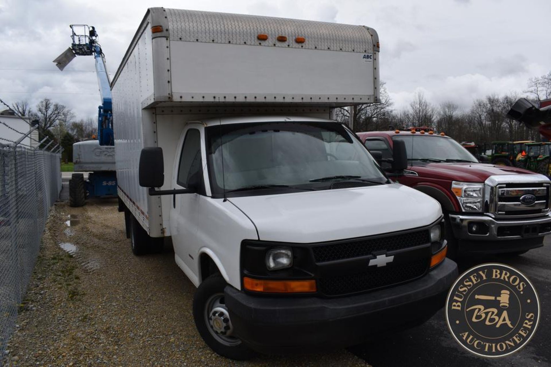 2006 CHEVROLET G3500 26196 - Image 4 of 26