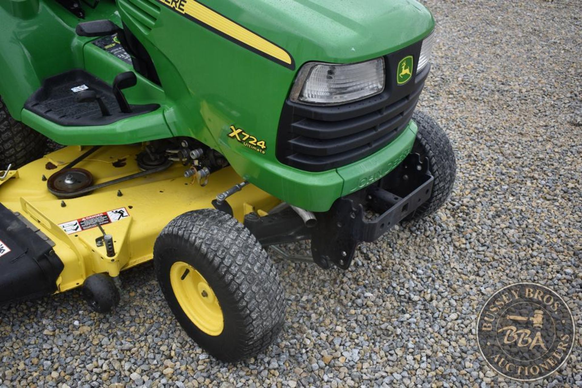 JOHN DEERE X724 26068 - Image 5 of 15