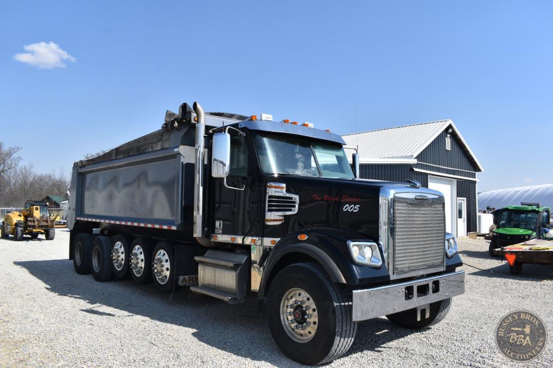 2020 FREIGHTLINER CORONADO 122 SD 26100 - Image 29 of 90