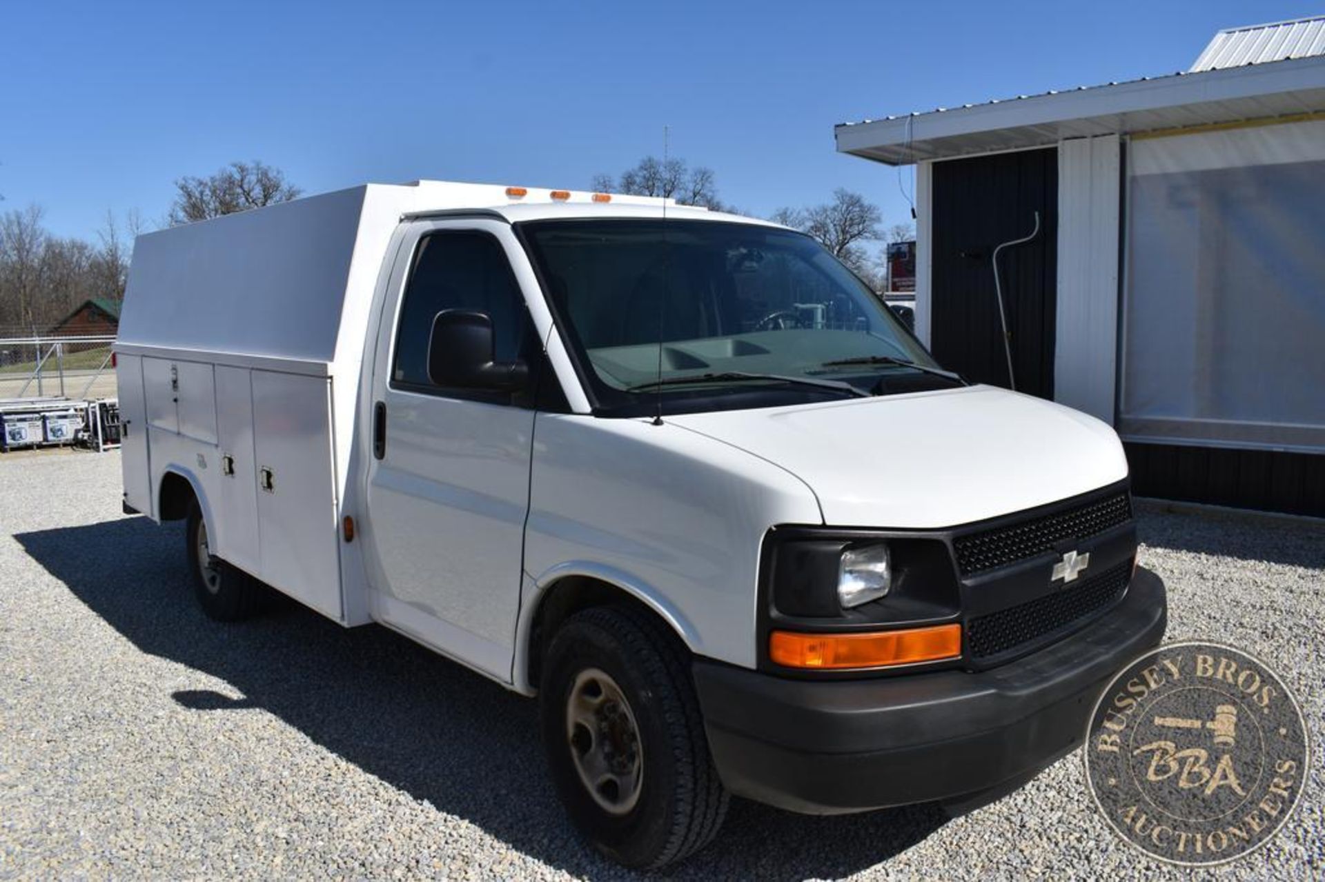 2006 CHEVROLET EXPRESS 3500 25952 - Image 8 of 57