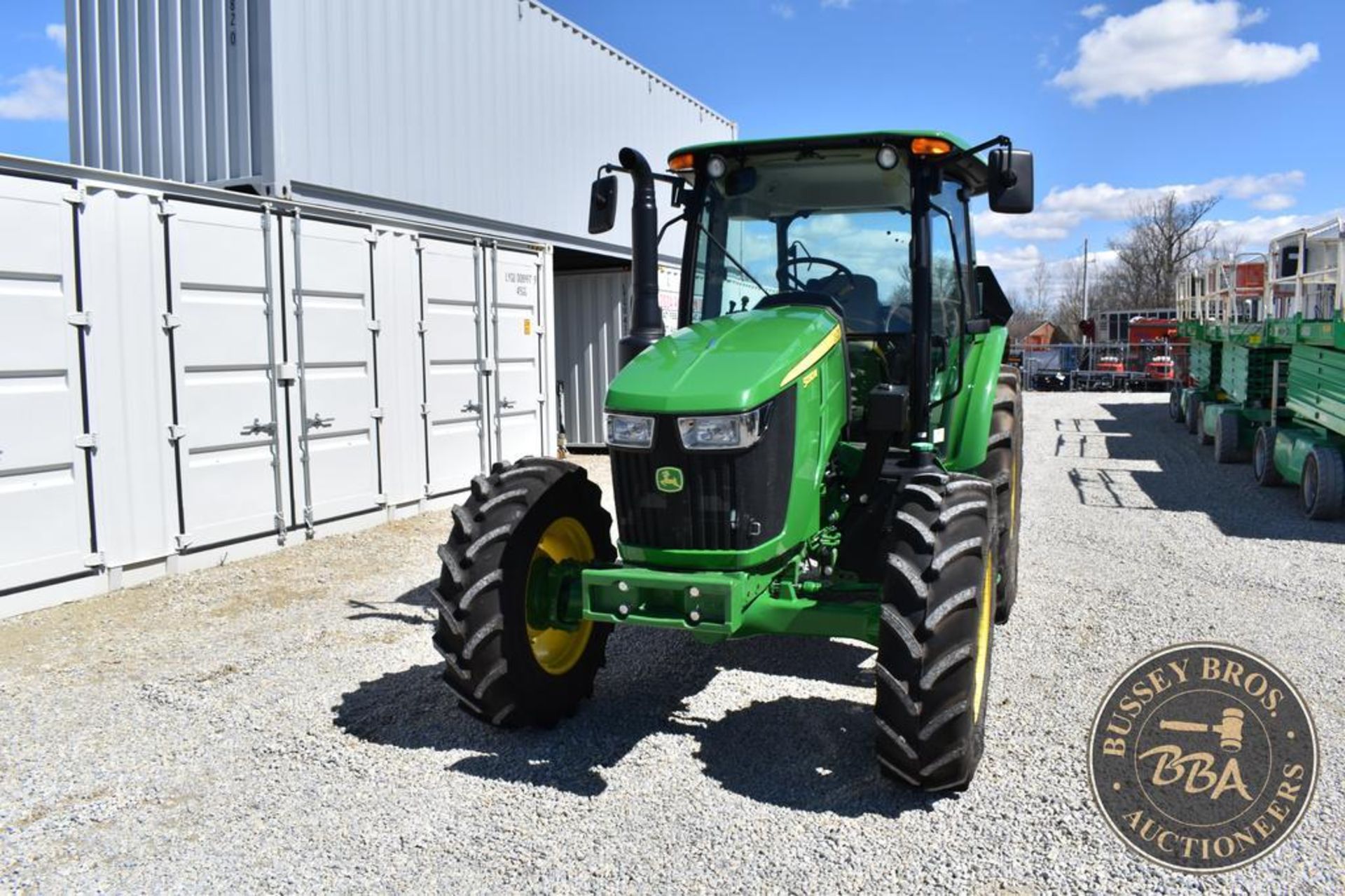 2019 JOHN DEERE 5090M 26121 - Image 8 of 59