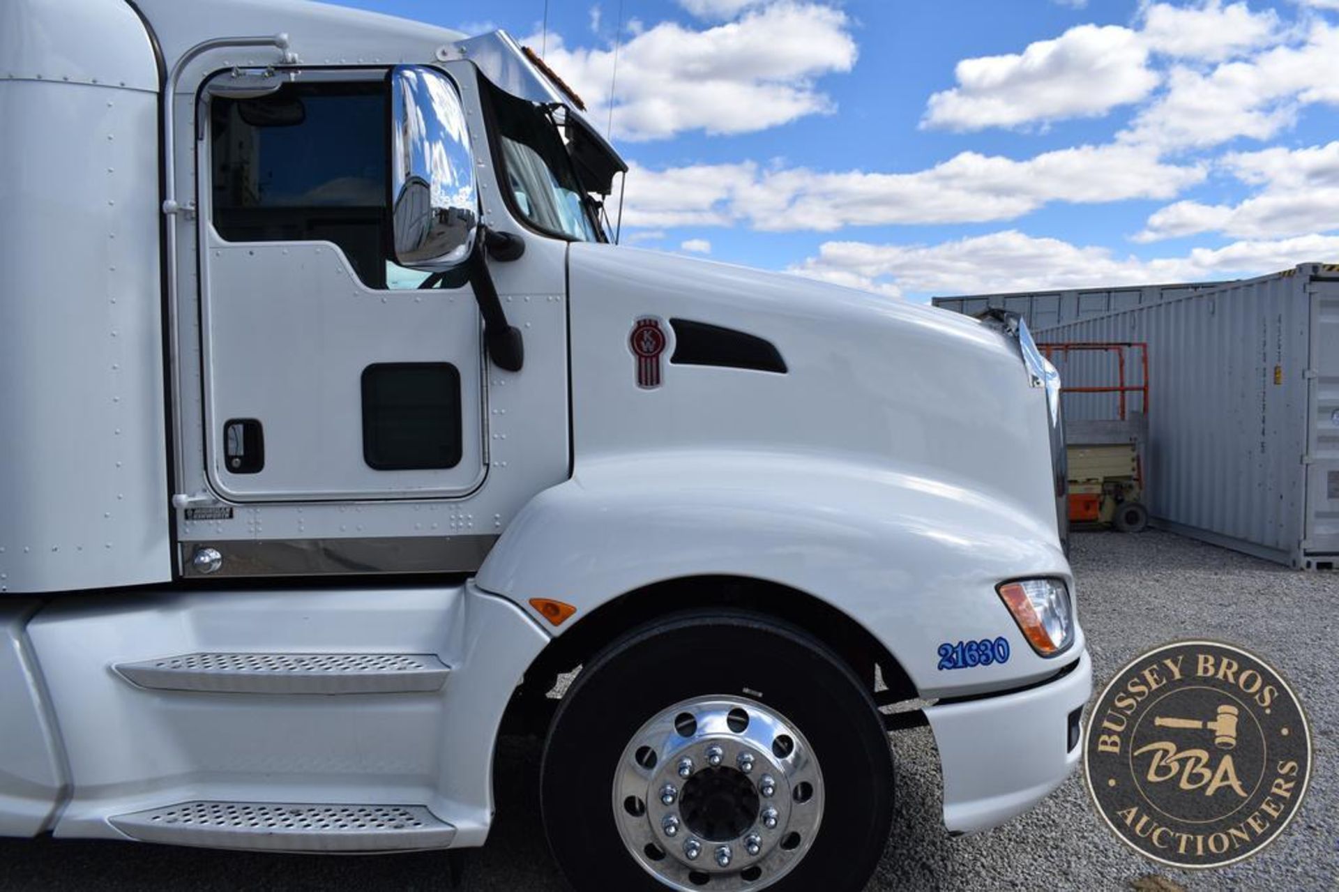 2015 KENWORTH T660 26141 - Image 12 of 80