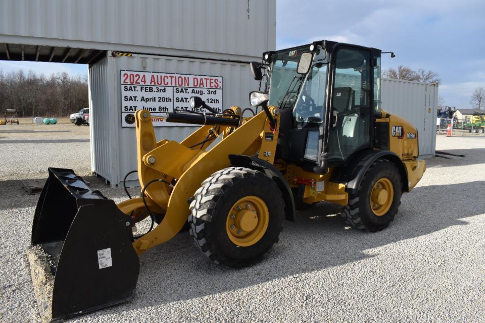 2022 CATERPILLAR 906M 25887