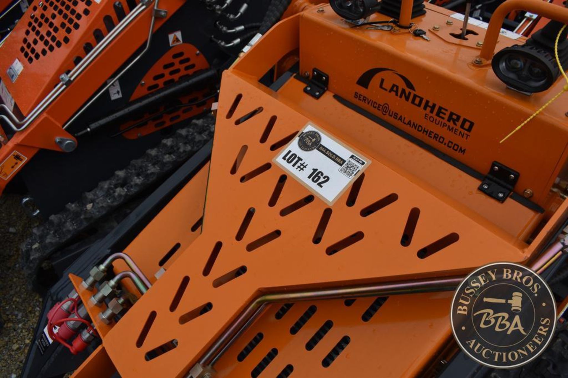 2024 LANDHERO MINI TRACKED SKID STEER 27616 - Image 11 of 14