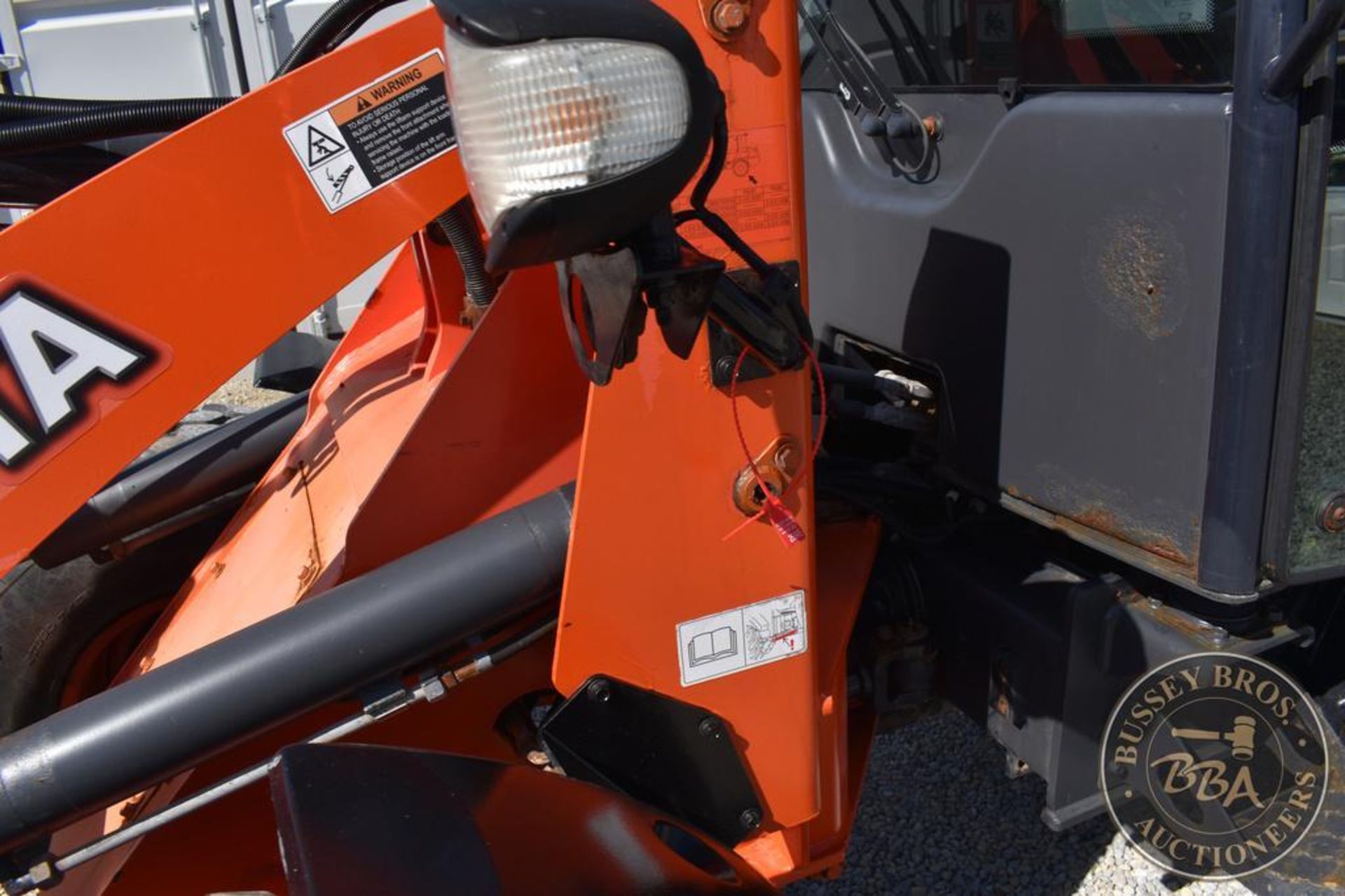 2015 KUBOTA R630 25945 - Image 37 of 54