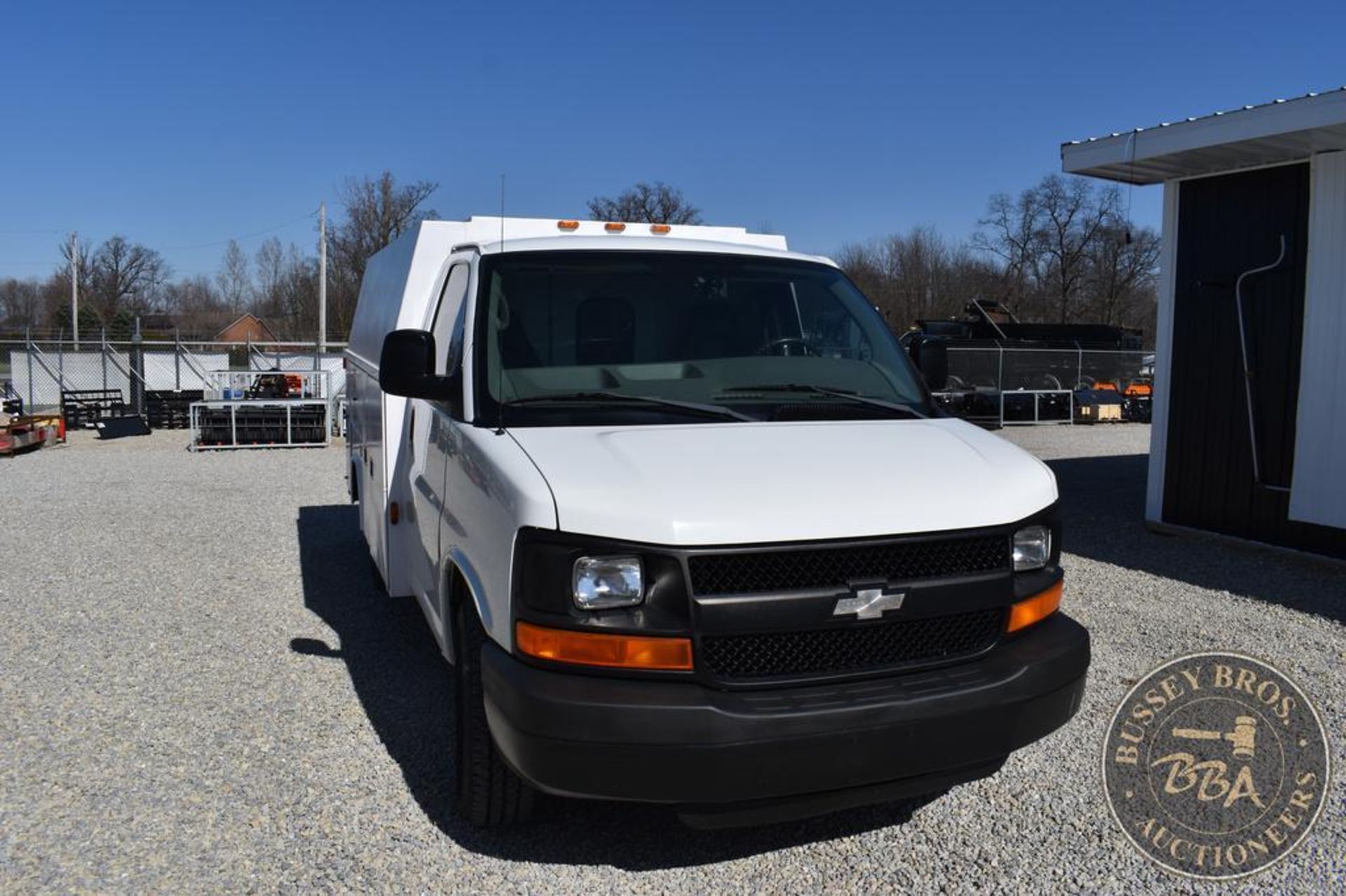 2006 CHEVROLET EXPRESS 3500 25952 - Image 6 of 57