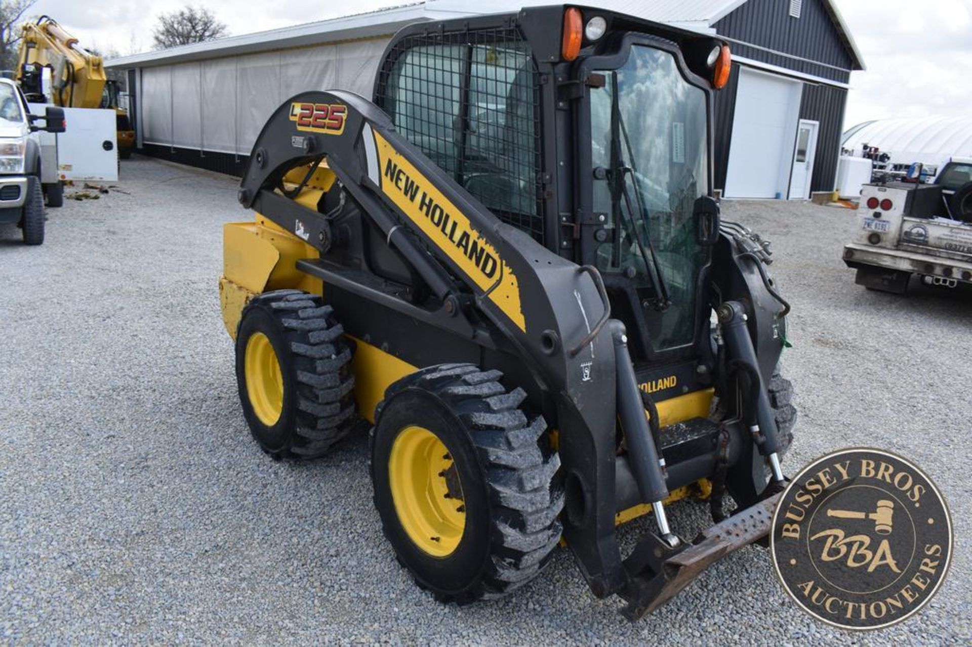 2014 NEW HOLLAND L225 26242 - Image 35 of 57