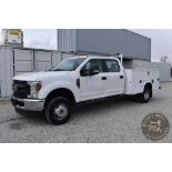 2019 FORD F350 26081