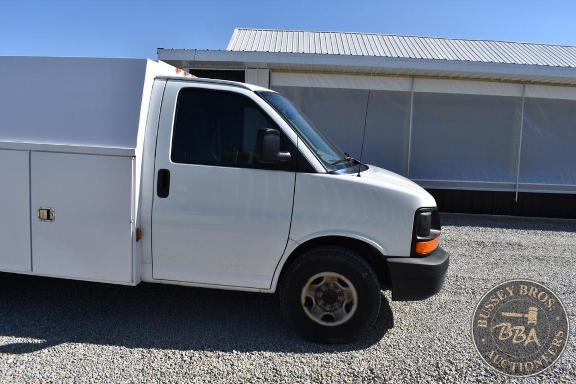 2006 CHEVROLET EXPRESS 3500 25952 - Image 10 of 57