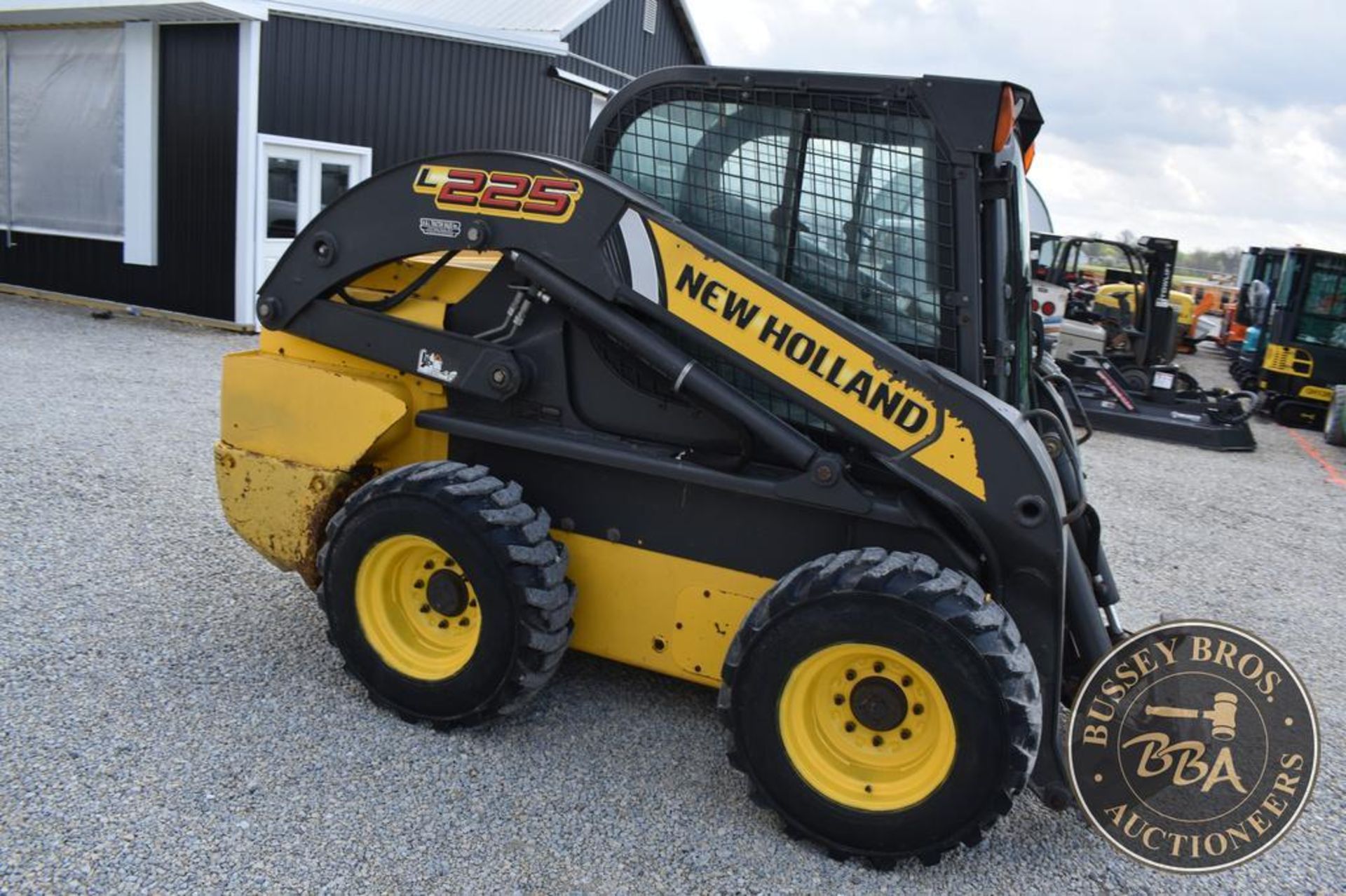 2014 NEW HOLLAND L225 26242 - Image 32 of 57