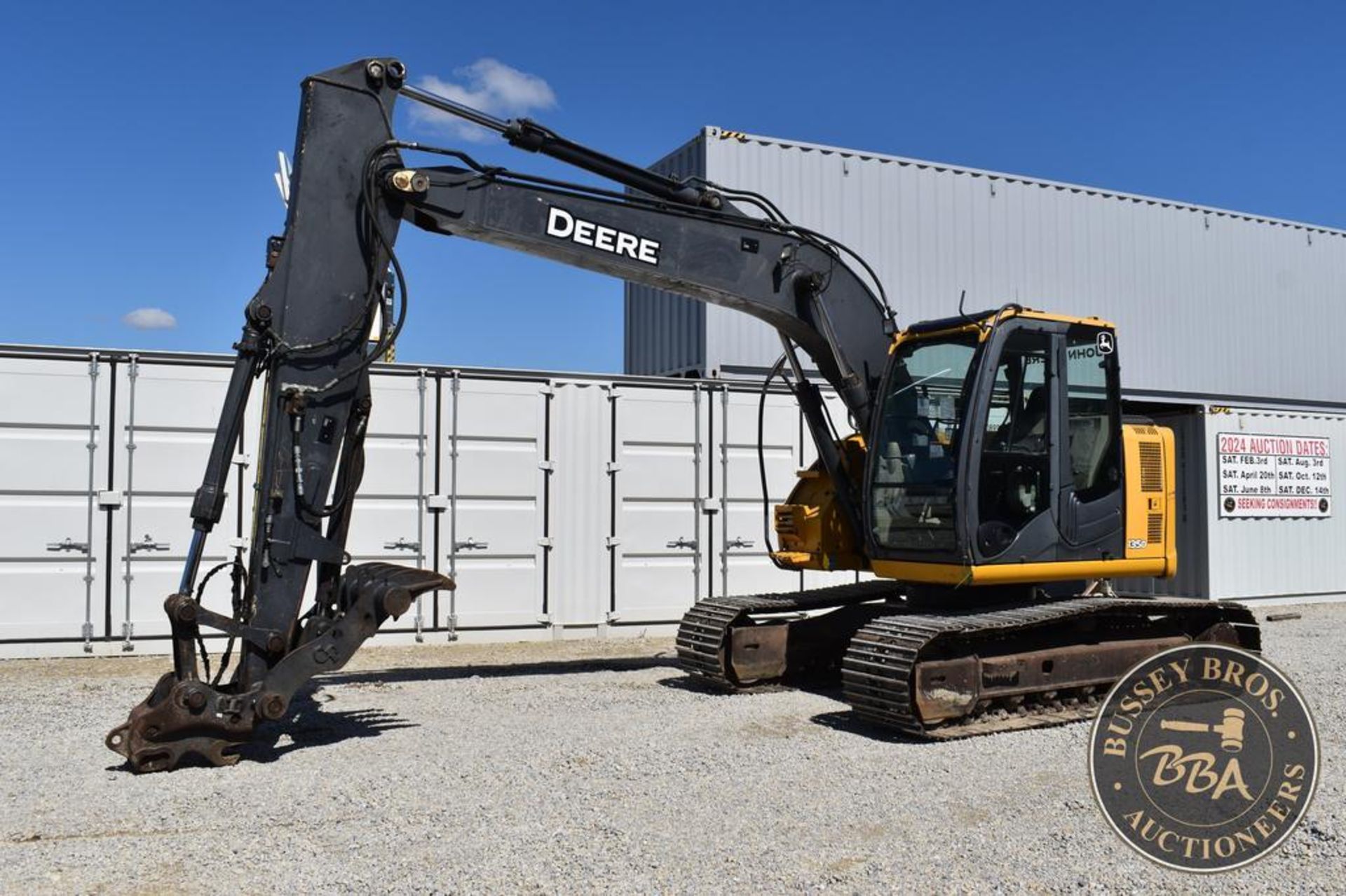 2013 DEERE 135D 26212