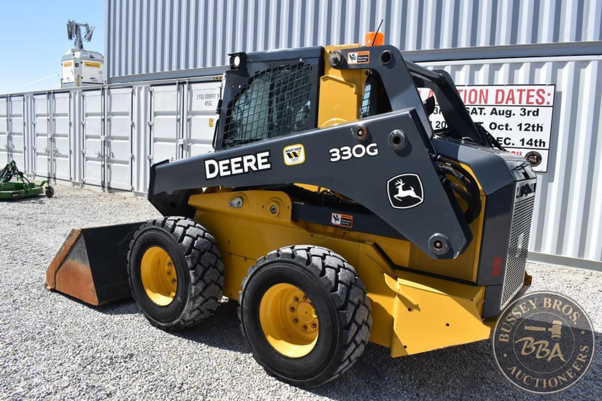 2020 DEERE 330G Skidsteer 26000 - Image 26 of 63