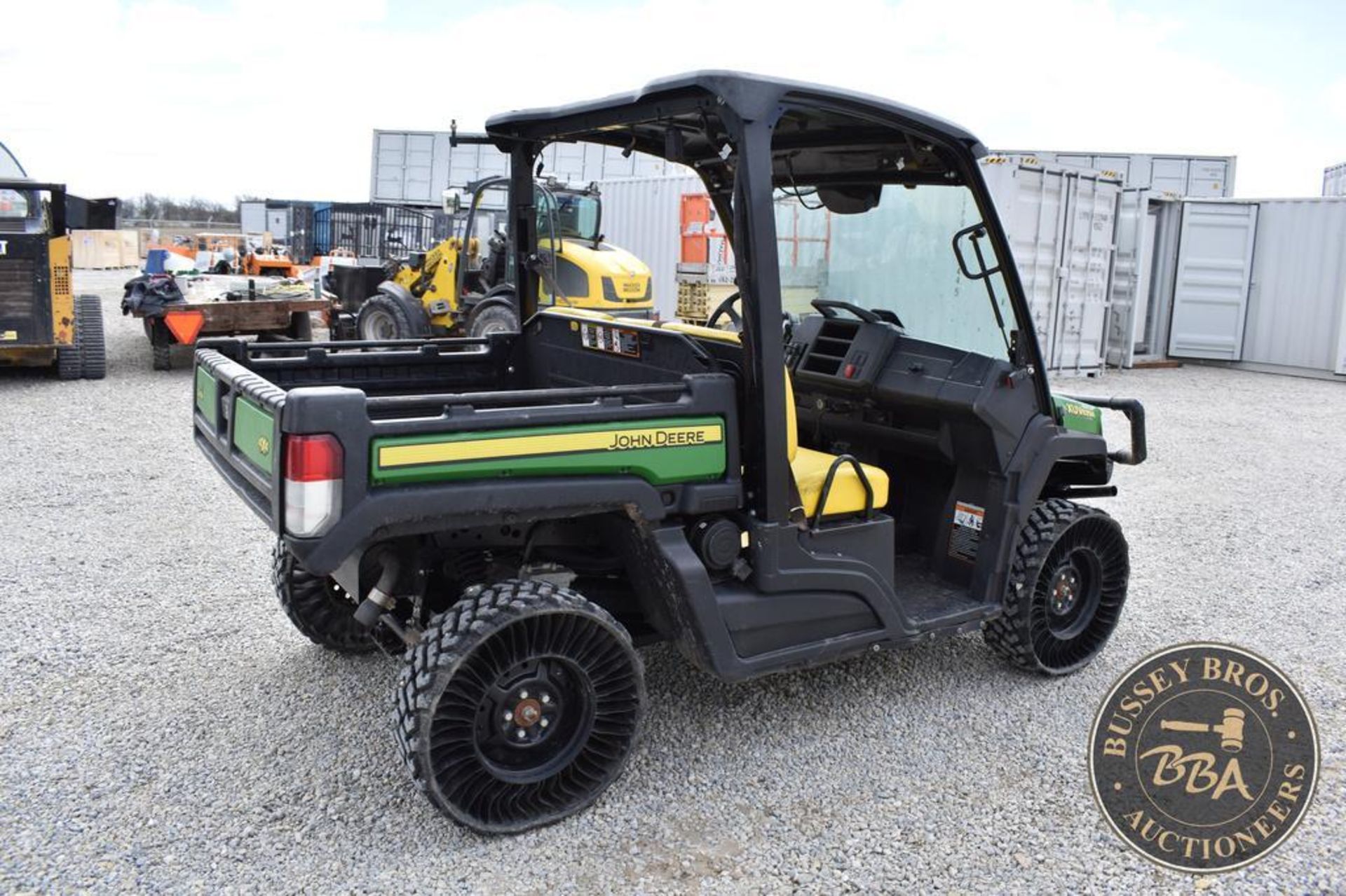 2020 JOHN DEERE GATOR XUV 835M 26126 - Image 12 of 34