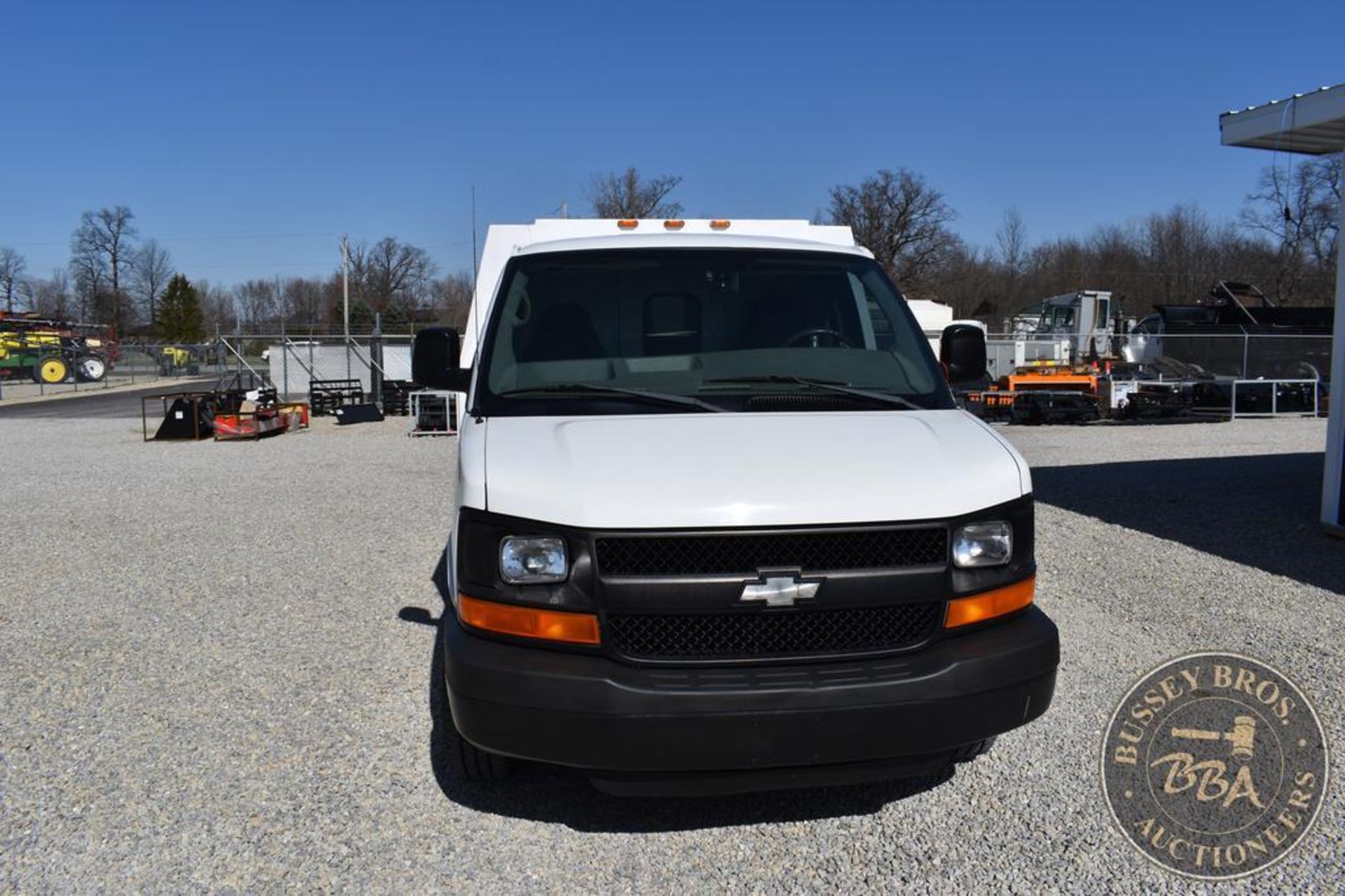 2006 CHEVROLET EXPRESS 3500 25952 - Image 5 of 57