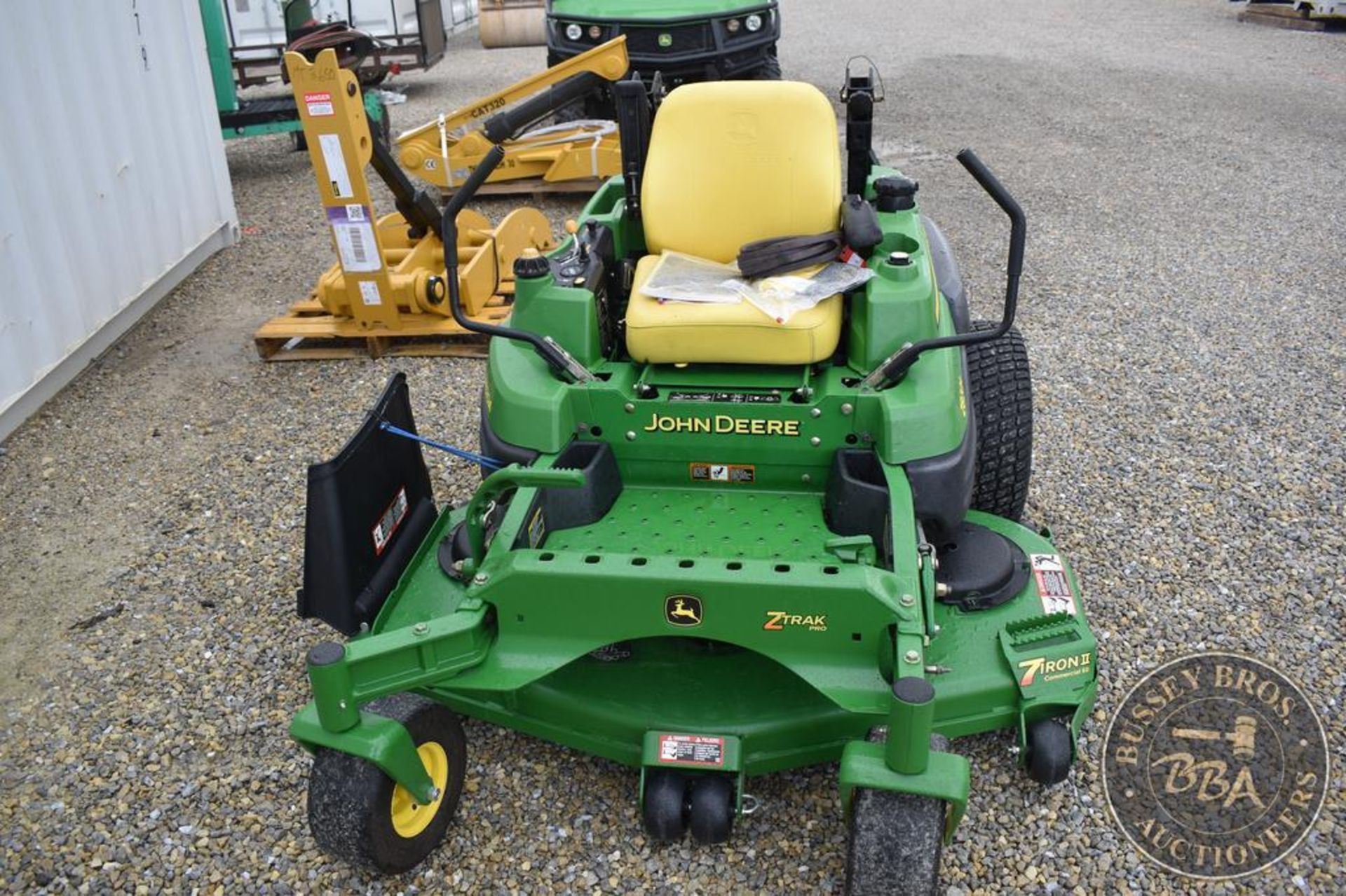 JOHN DEERE Z820A 26104 - Image 12 of 27