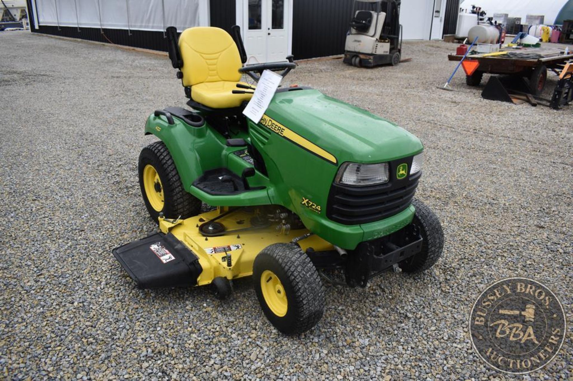 JOHN DEERE X724 26068 - Image 4 of 15