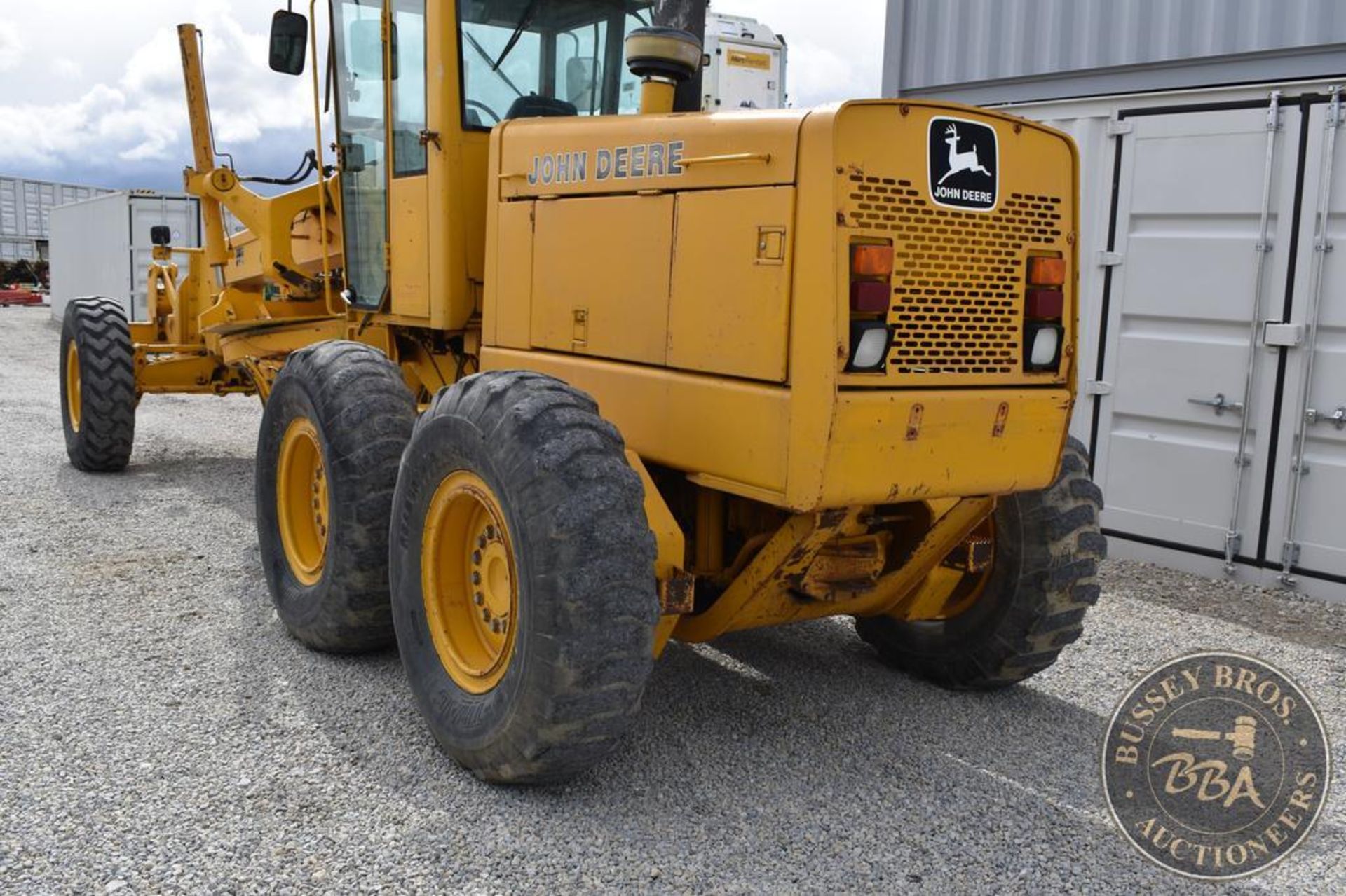 1992 DEERE 670B 26084 - Image 40 of 62